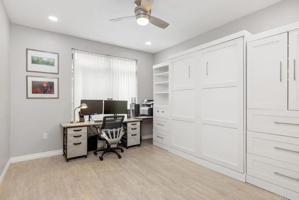 https://cdn.realtyfeed.com/cdn/127/306136031/9b3ef7e56f4c8b303f01ffa3ec20d12c.webp