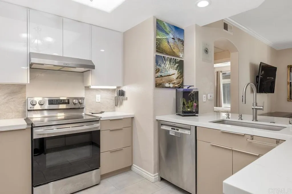 https://cdn.realtyfeed.com/cdn/127/306136031/a85cc4b699c314dae87bd378c4e3e833.webp