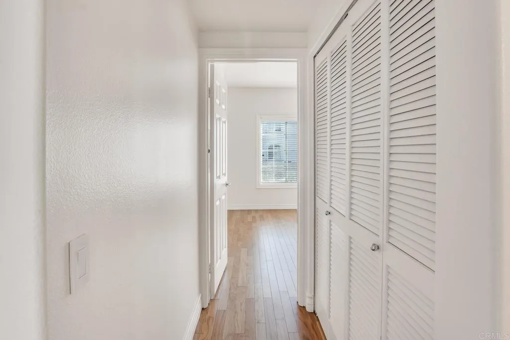 https://cdn.realtyfeed.com/cdn/127/306137924/808d09efa87bab314d3f7db8e4ec7a75.webp