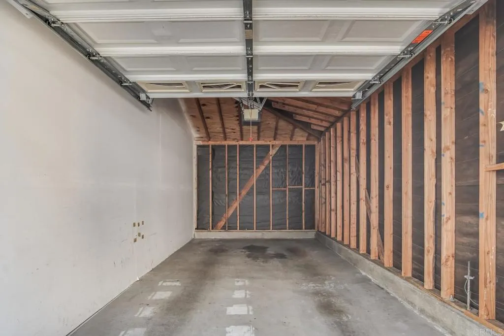 https://cdn.realtyfeed.com/cdn/127/306137924/f3fbafb96f6916434388fa03ba374fbf.webp