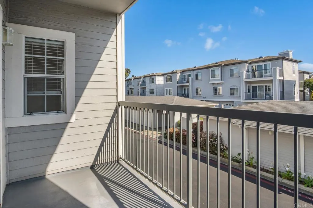 https://cdn.realtyfeed.com/cdn/127/306137924/fa0b98bcaf502edb4117bd1cba7feec2.webp
