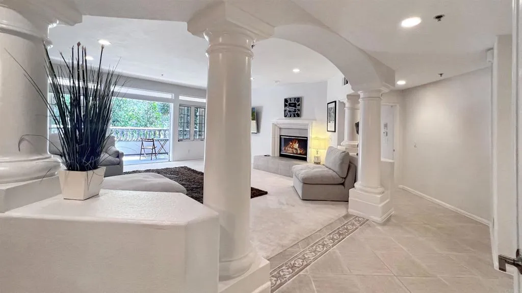 https://cdn.realtyfeed.com/cdn/127/306137928/df9939e346a703ee48ff5122b54074f3.webp