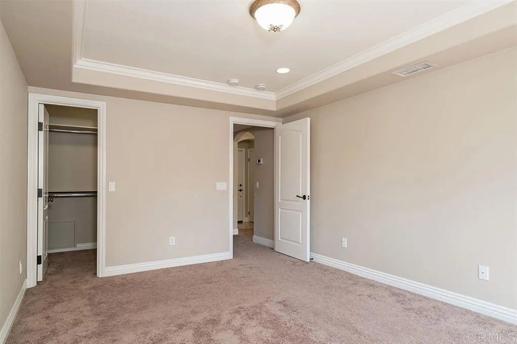 https://cdn.realtyfeed.com/cdn/127/306138557/73350d4479fbb258ac7633d09961456c.webp