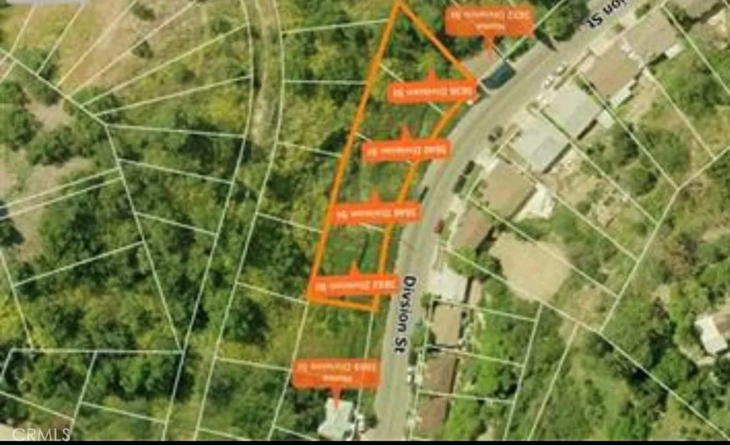 $750,000+
