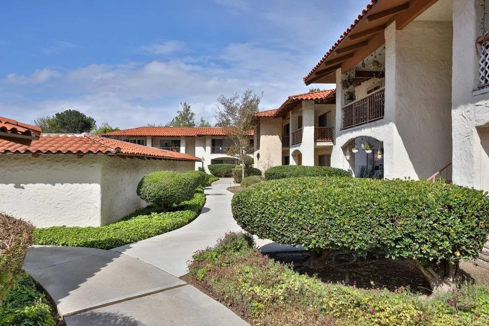 Photo #6: PTP2401913 Listing 