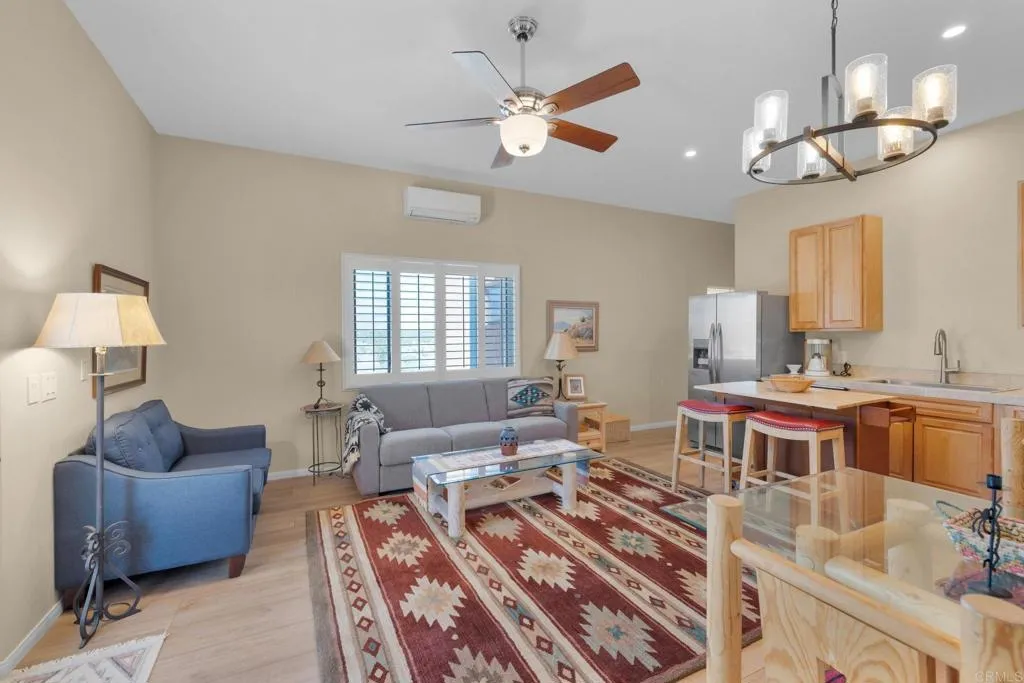 https://cdn.realtyfeed.com/cdn/127/306143471/295db306405f8666c6ee9485c75f30b1.webp