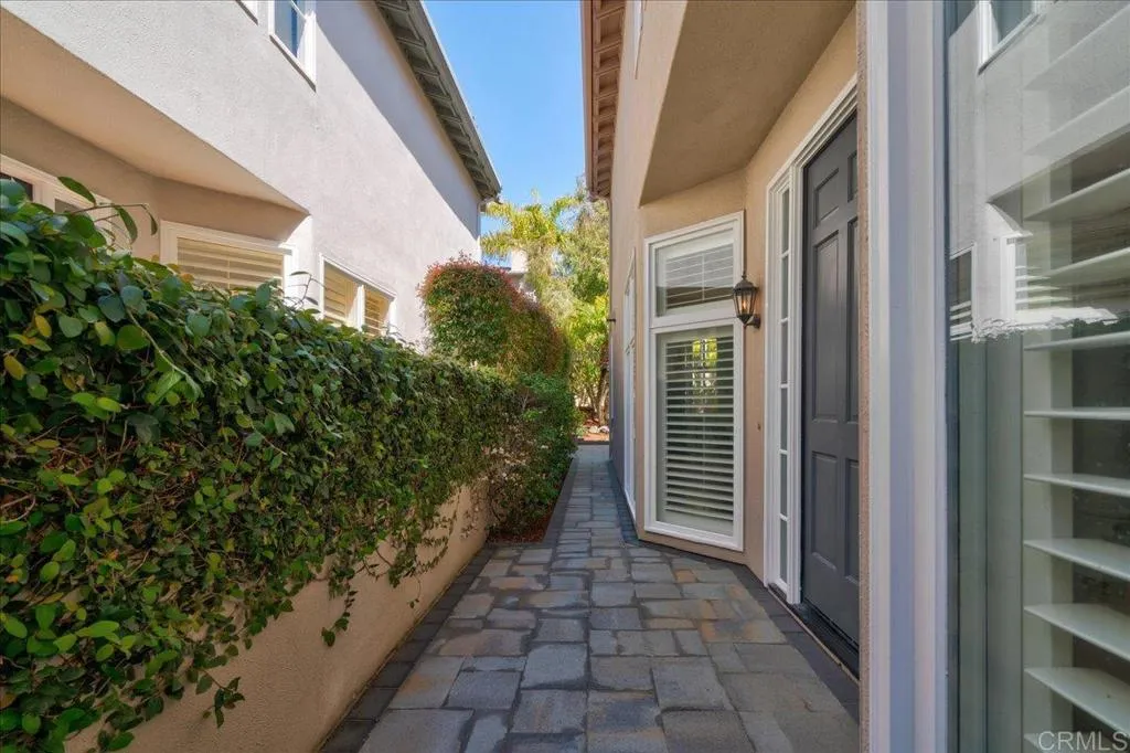 https://cdn.realtyfeed.com/cdn/127/306143587/1364ec629c37acd742f0376788aed1f0.webp