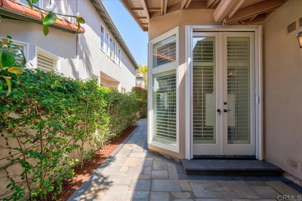 https://cdn.realtyfeed.com/cdn/127/306143587/e257e32517aa0c9357900203855498aa.webp