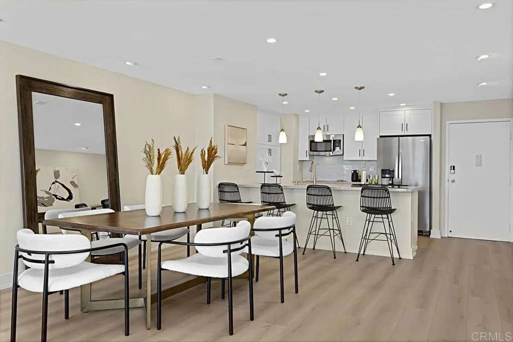 https://cdn.realtyfeed.com/cdn/127/306144169/550d590268b8c1753664a61fc586f677.webp