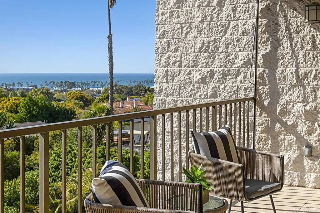 https://cdn.realtyfeed.com/cdn/127/306144169/614d1895f6881c8dcc57e06fe8ee79de.webp