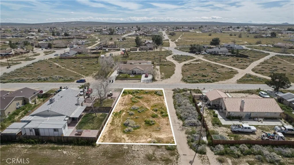 $750,000+