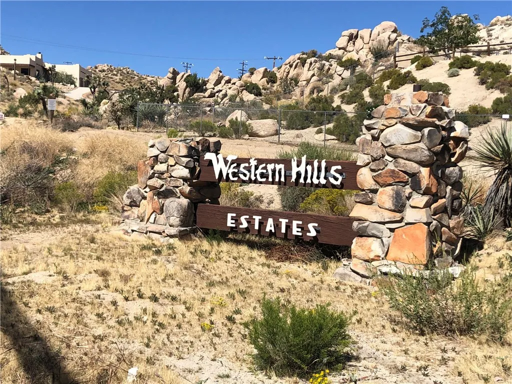$750,000+