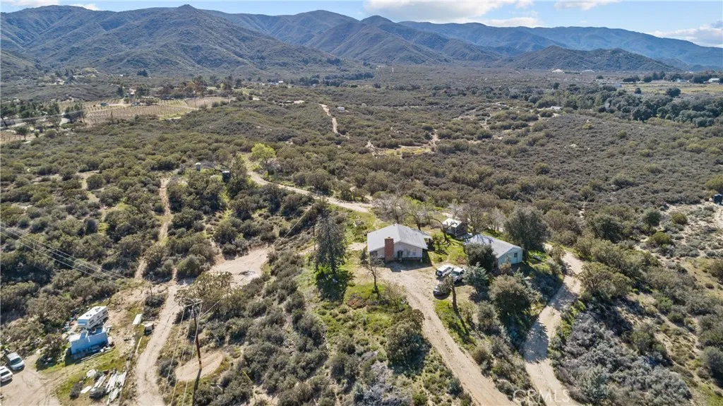 https://cdn.realtyfeed.com/cdn/127/306146845/893e2aa8625477d20d4250ecd78e1018.webp