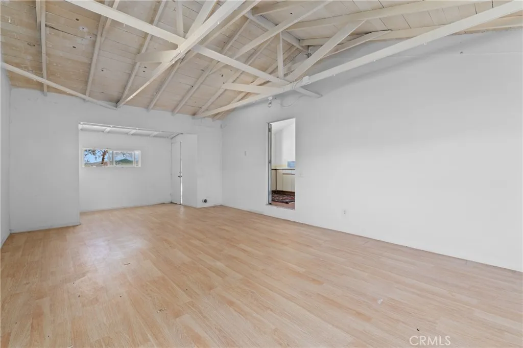 https://cdn.realtyfeed.com/cdn/127/306146845/aa57ee27df0d3230be186b67cb359578.webp