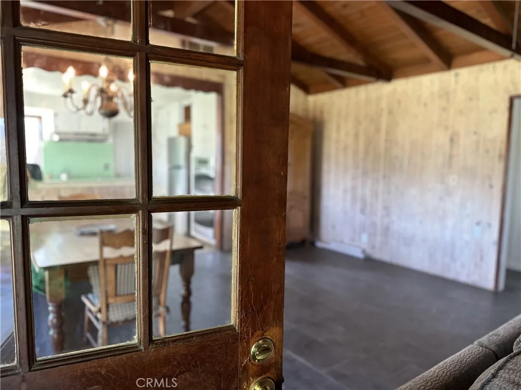 https://cdn.realtyfeed.com/cdn/127/306146845/cb1a1e9dd1985e9a0ea304a8d32c5160.webp
