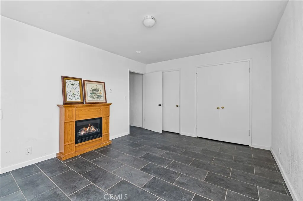 https://cdn.realtyfeed.com/cdn/127/306146845/f8779d1ec99dccee3bb3a429b26293ab.webp