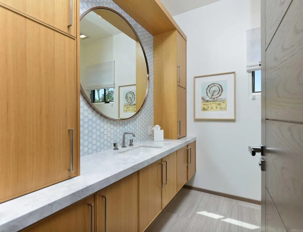 https://cdn.realtyfeed.com/cdn/127/306146961/24331d3ac640437135dce563c3725635.webp