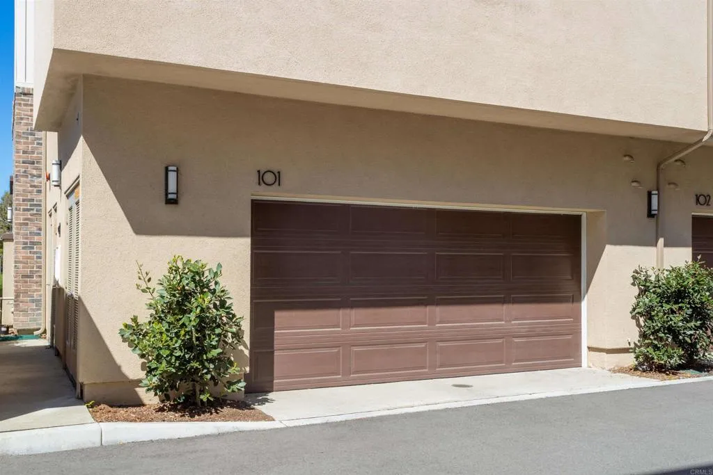 https://cdn.realtyfeed.com/cdn/127/306147861/e00cbbcc69e57c8cae622242a518ac84.webp