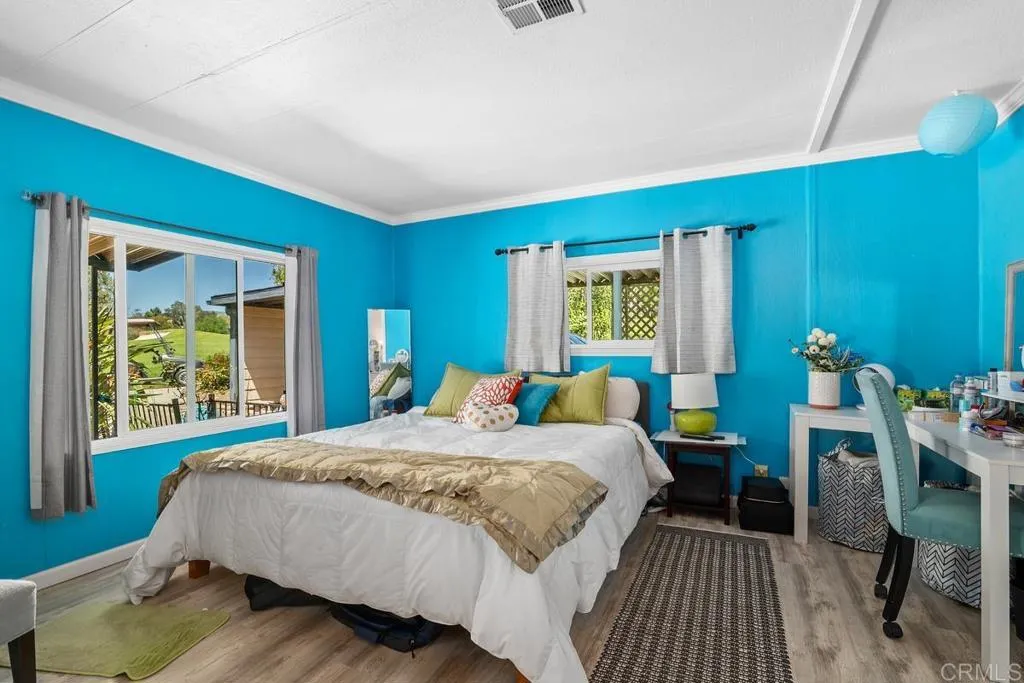 https://cdn.realtyfeed.com/cdn/127/306149739/9050e6d81ffa6f4e014d8d3d44bff5df.webp