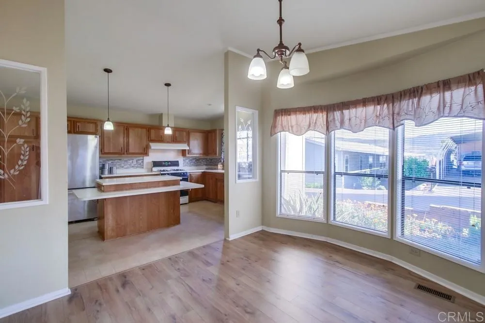 https://cdn.realtyfeed.com/cdn/127/306152259/9b20ad034acc3cd7d6e96d8ab00b38f5.webp
