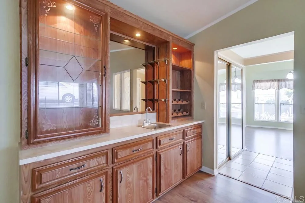 https://cdn.realtyfeed.com/cdn/127/306152259/a18daf84213615bc19a854221416134e.webp