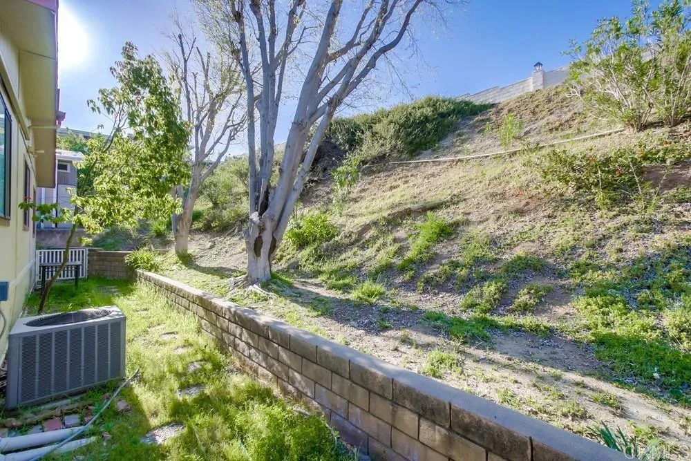 https://cdn.realtyfeed.com/cdn/127/306152259/fa59e85f986de59f59b8c82490c138a9.webp
