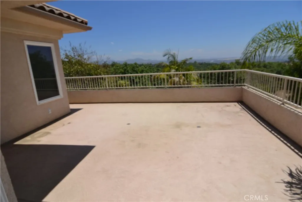 https://cdn.realtyfeed.com/cdn/127/306152948/ab337745a1aecf049a99e06884551f41.webp