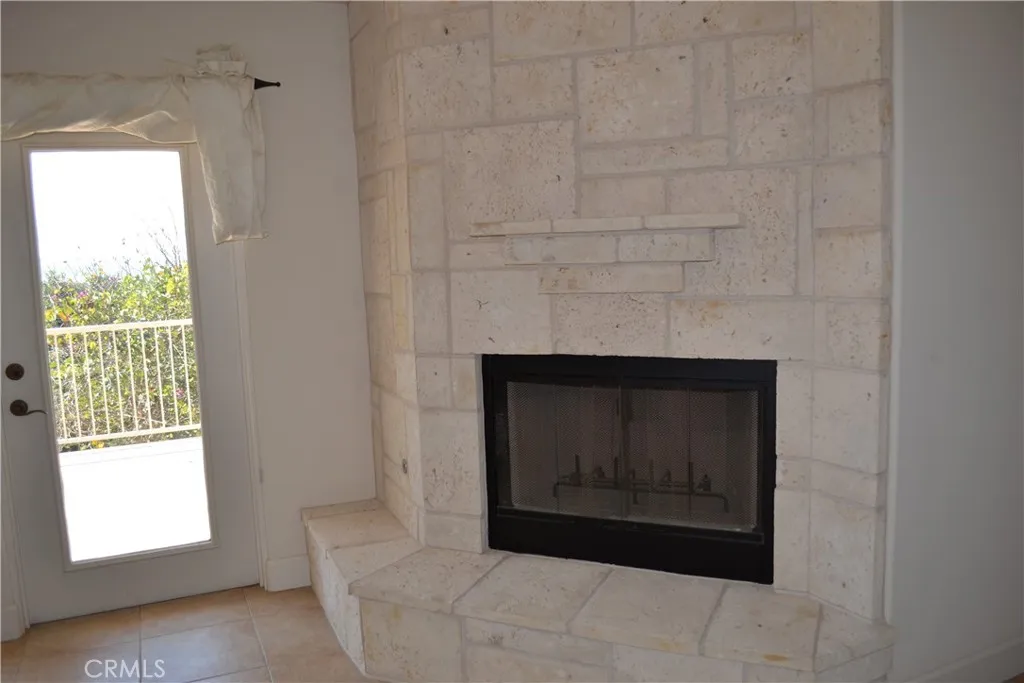 https://cdn.realtyfeed.com/cdn/127/306152948/e7cb7c9da473f4c019cc14f686ce4eec.webp
