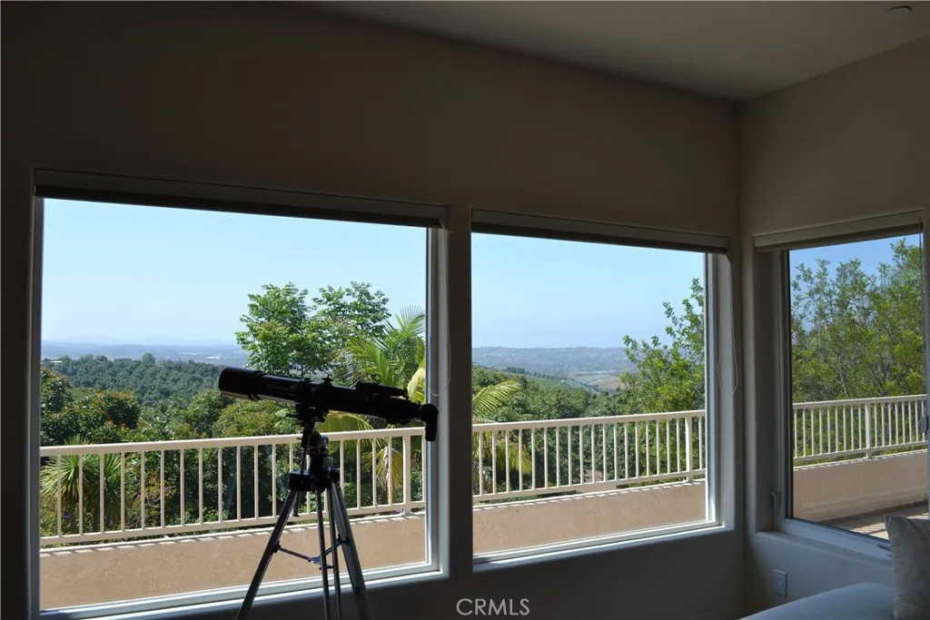 https://cdn.realtyfeed.com/cdn/127/306152948/fdf1fd8866eac75d93791c9c260b64fd.webp