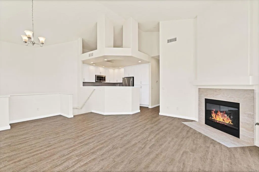 Photo #6: PTP2402276 Listing 