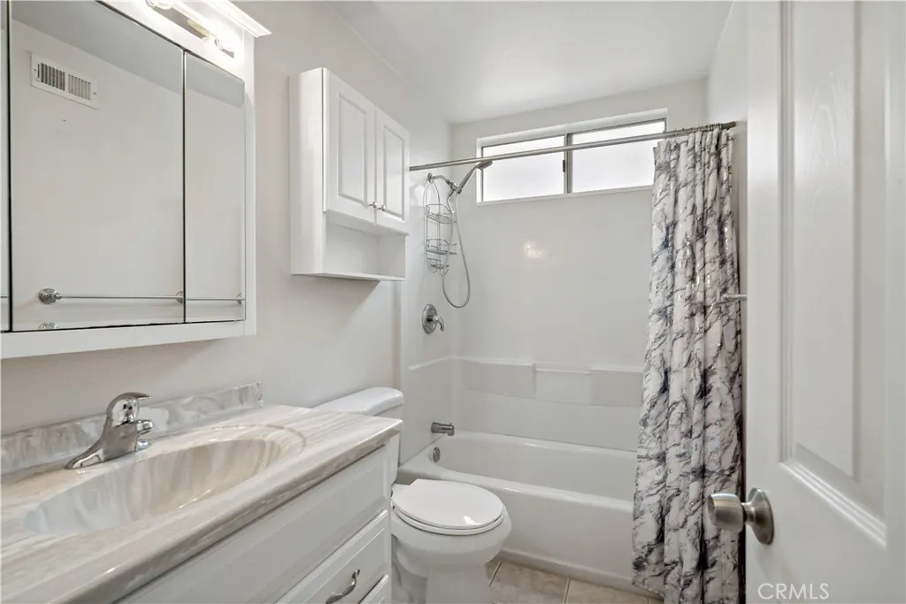 https://cdn.realtyfeed.com/cdn/127/306155235/35766a421392356d7ceea88c9dc719b5.webp