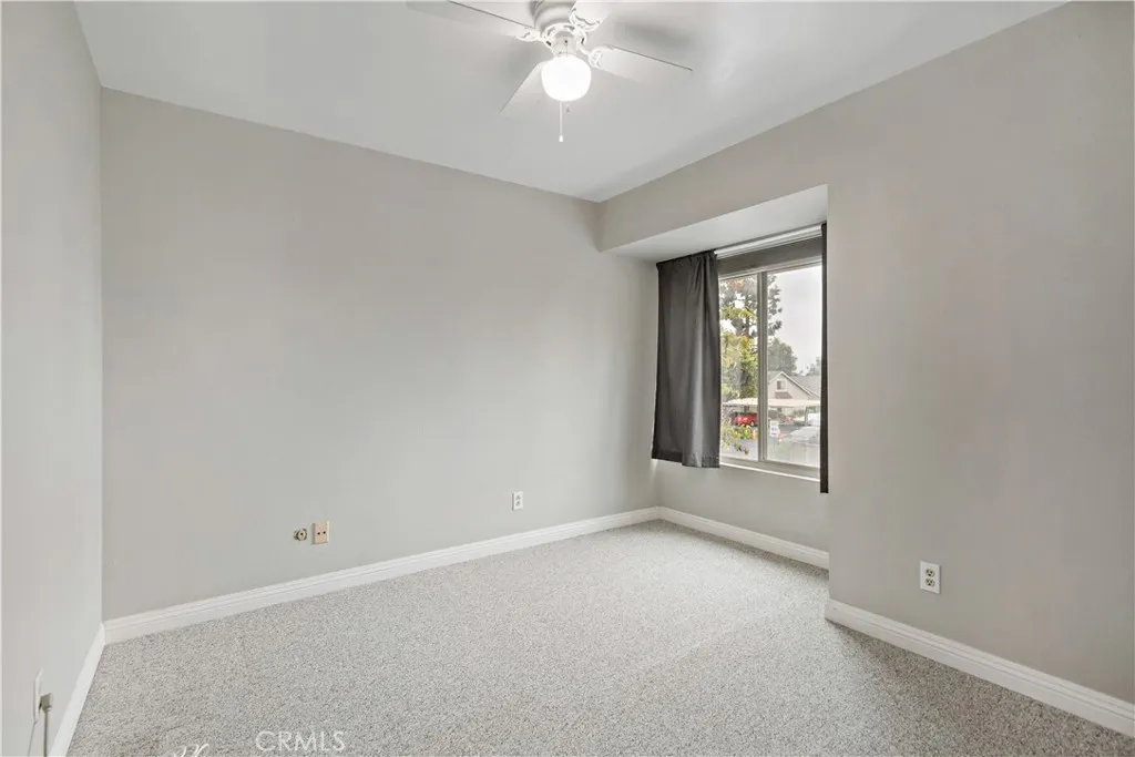 https://cdn.realtyfeed.com/cdn/127/306155235/c4c7a6ef7d0a62c041b1540250b64c75.webp