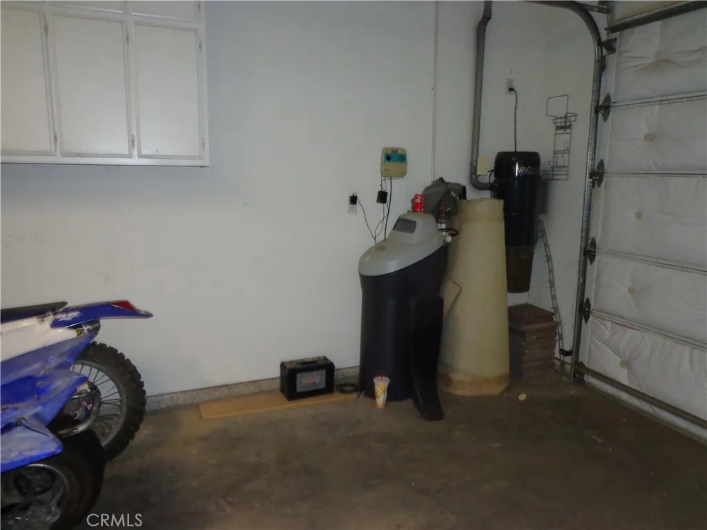 26223 Fleet Lane, Helendale, Ca 92342 - Photo 4 of 34, Helendale, CA