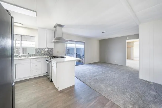 https://cdn.realtyfeed.com/cdn/127/306156354/ad86b1180255915dd2604b15eb45efac.webp