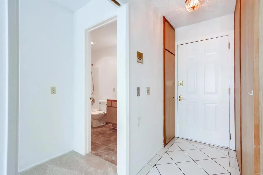 https://cdn.realtyfeed.com/cdn/127/306156374/0aef8def348b30ea30530b8156ead6f5.webp
