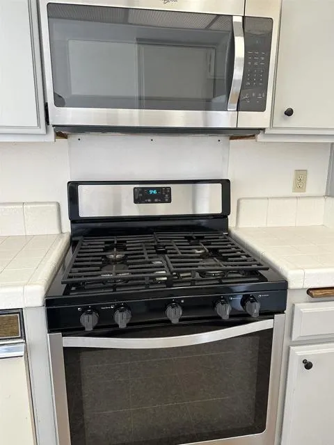https://cdn.realtyfeed.com/cdn/127/306156445/d8c4244ae8f917a35f2f1f3712c07eb9.webp