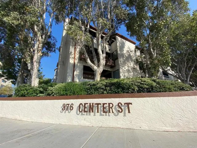 https://cdn.realtyfeed.com/cdn/127/306156445/f24d00808213a888473b095bf8f4b3ad.webp