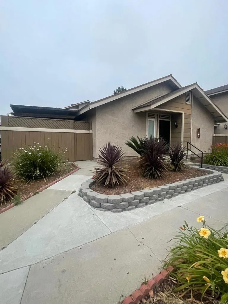 Photo #2: PTP2402414 Listing 