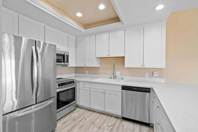 https://cdn.realtyfeed.com/cdn/127/306158443/357acb28cd8994ae2324afa50879592c.webp