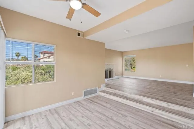https://cdn.realtyfeed.com/cdn/127/306158443/bfbc5c461273faeb90b6006656cba147.webp