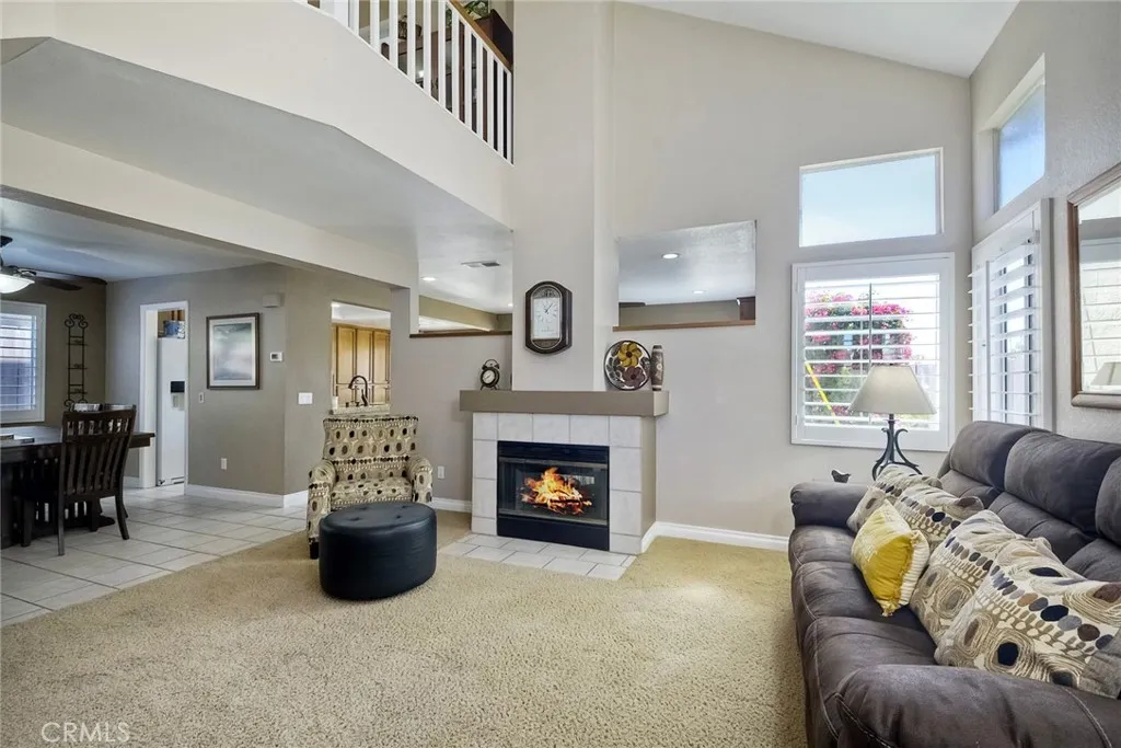 https://cdn.realtyfeed.com/cdn/127/306161828/1f13127cca187c8f263a4c13f3b2eb02.webp