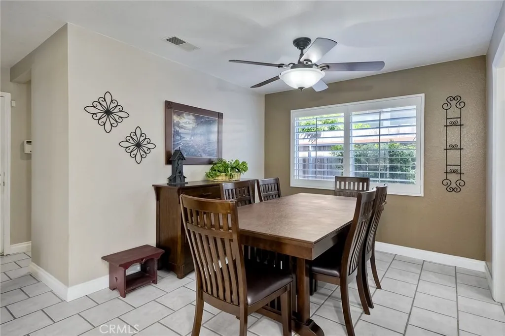 https://cdn.realtyfeed.com/cdn/127/306161828/8297d0c85c4f35b88aec3a1e93e5a2e9.webp