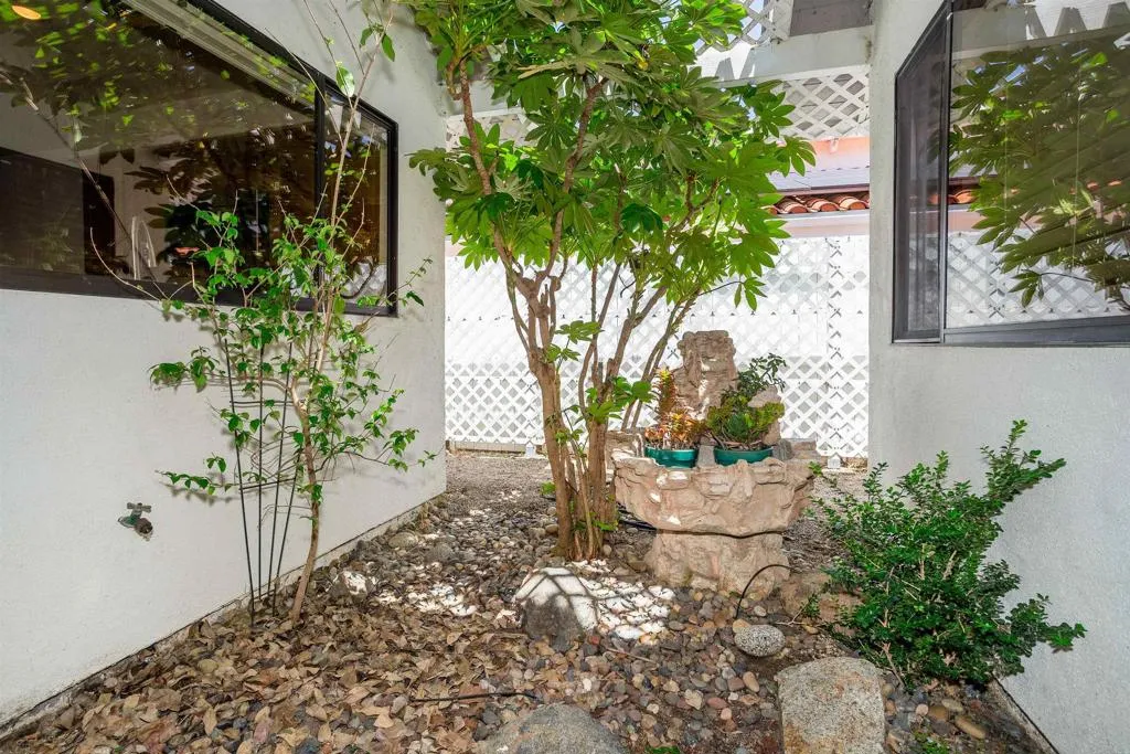 https://cdn.realtyfeed.com/cdn/127/306162299/44c11ebde9b993613e852f47688e2587.webp
