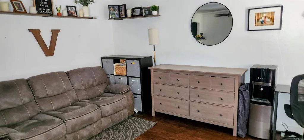 Photo #3: PTP2402611 Listing 