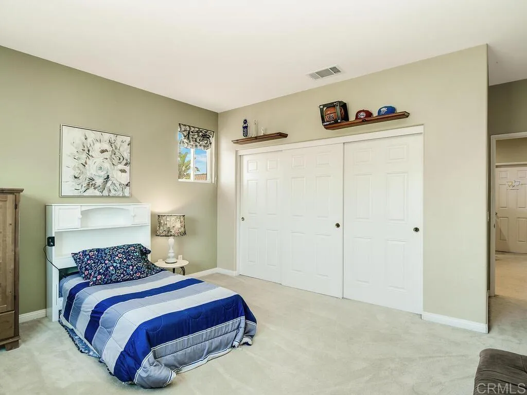 https://cdn.realtyfeed.com/cdn/127/306165749/5a9c27b86c29477ee0fd25875022bd29.webp