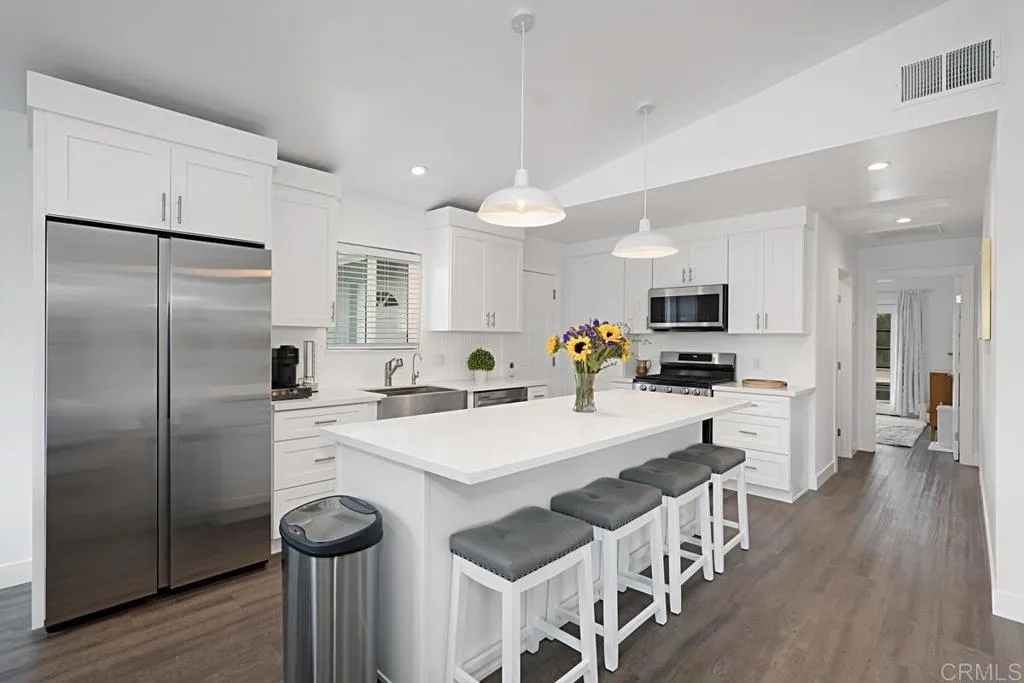 MLS: NDP2403974 Condo For Sale