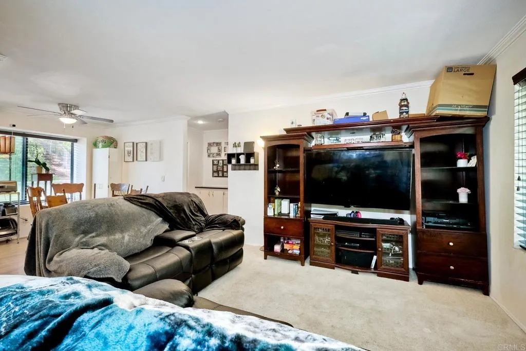 https://cdn.realtyfeed.com/cdn/127/306166414/07b68bae096f936371c9a3fca5fbaca8.webp
