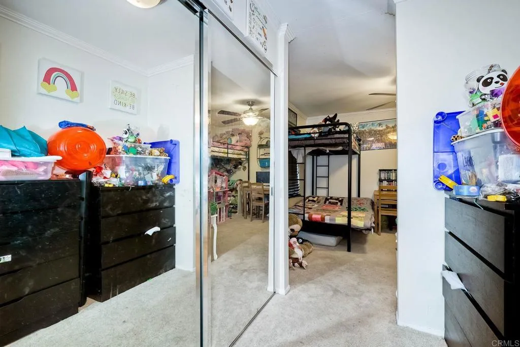 https://cdn.realtyfeed.com/cdn/127/306166414/db979d74167f0f77a0d8f7728ab94ec3.webp