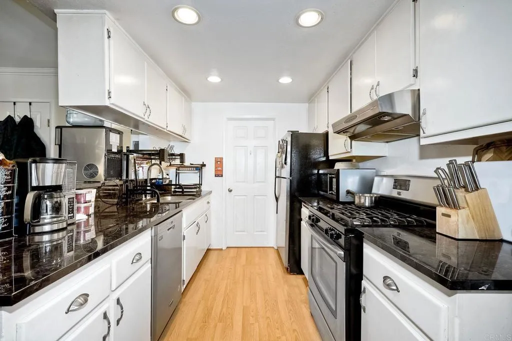 https://cdn.realtyfeed.com/cdn/127/306166414/e837568eaec03e3cd37941ee2cc0974f.webp