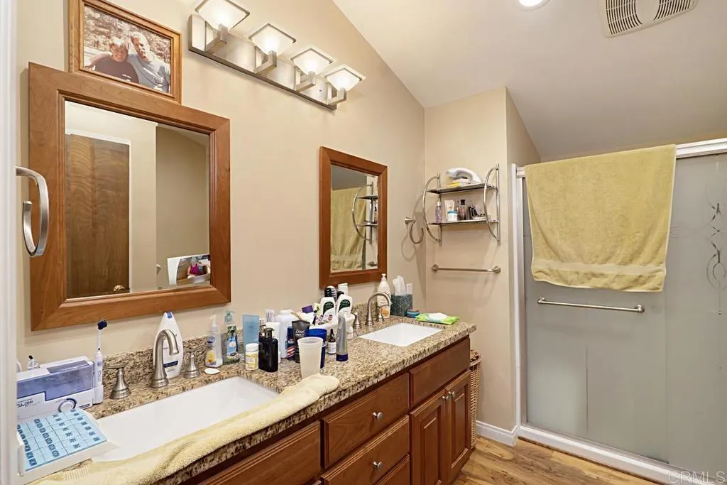 https://cdn.realtyfeed.com/cdn/127/306167827/8b913a1e60e87659aca340e36f2e9f7a.webp